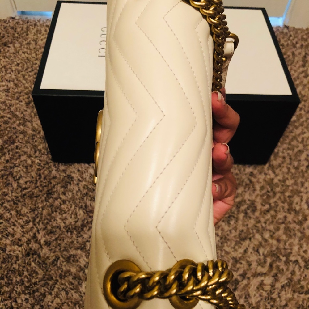 ❤️SOLD❤️ Gucci marmont matelasse small-Ivory - Picture 6 of 13